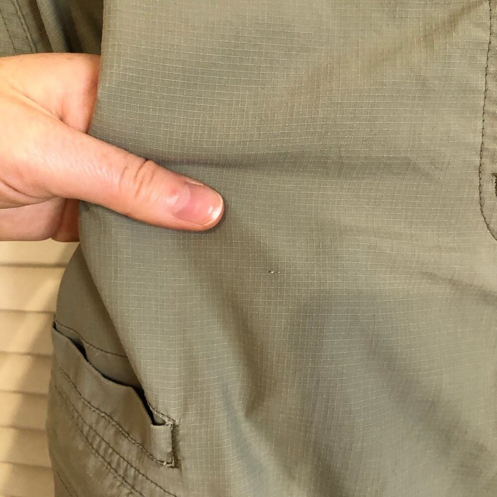 Ex Officio Sage Green Cargo Capri Hiking Pants - Picture 9 of 10